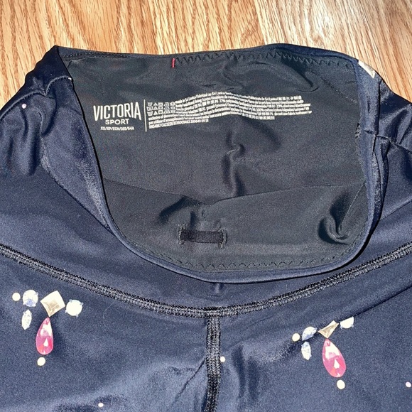 Victoria Sport Leggings - Picture 2 of 2